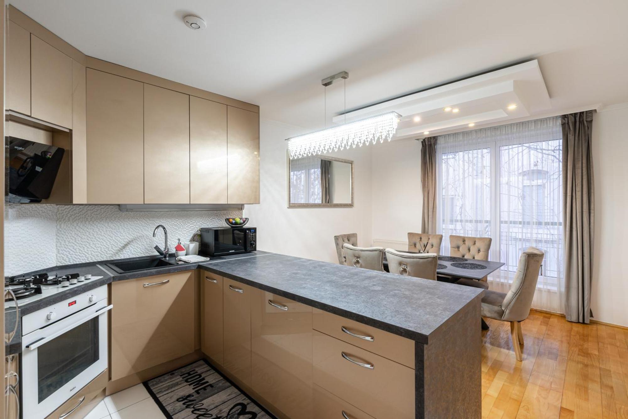בודפשט Beautiful Three Bedrooms Apartment With Free Parking Close To The Danube Coast מראה חיצוני תמונה