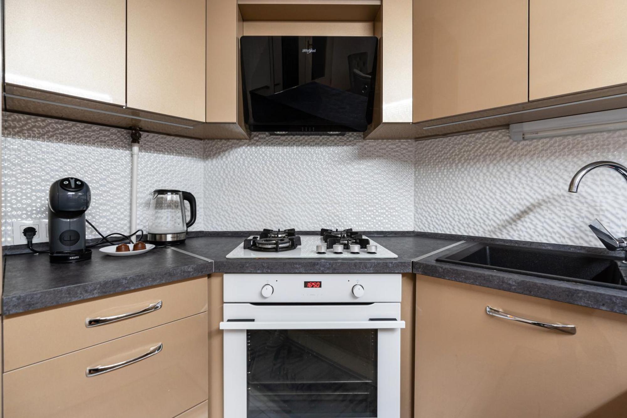 בודפשט Beautiful Three Bedrooms Apartment With Free Parking Close To The Danube Coast מראה חיצוני תמונה